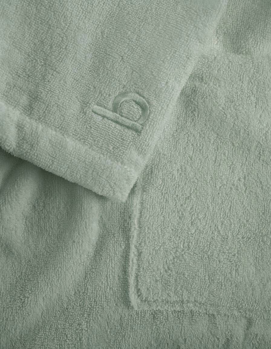 Bathrobe