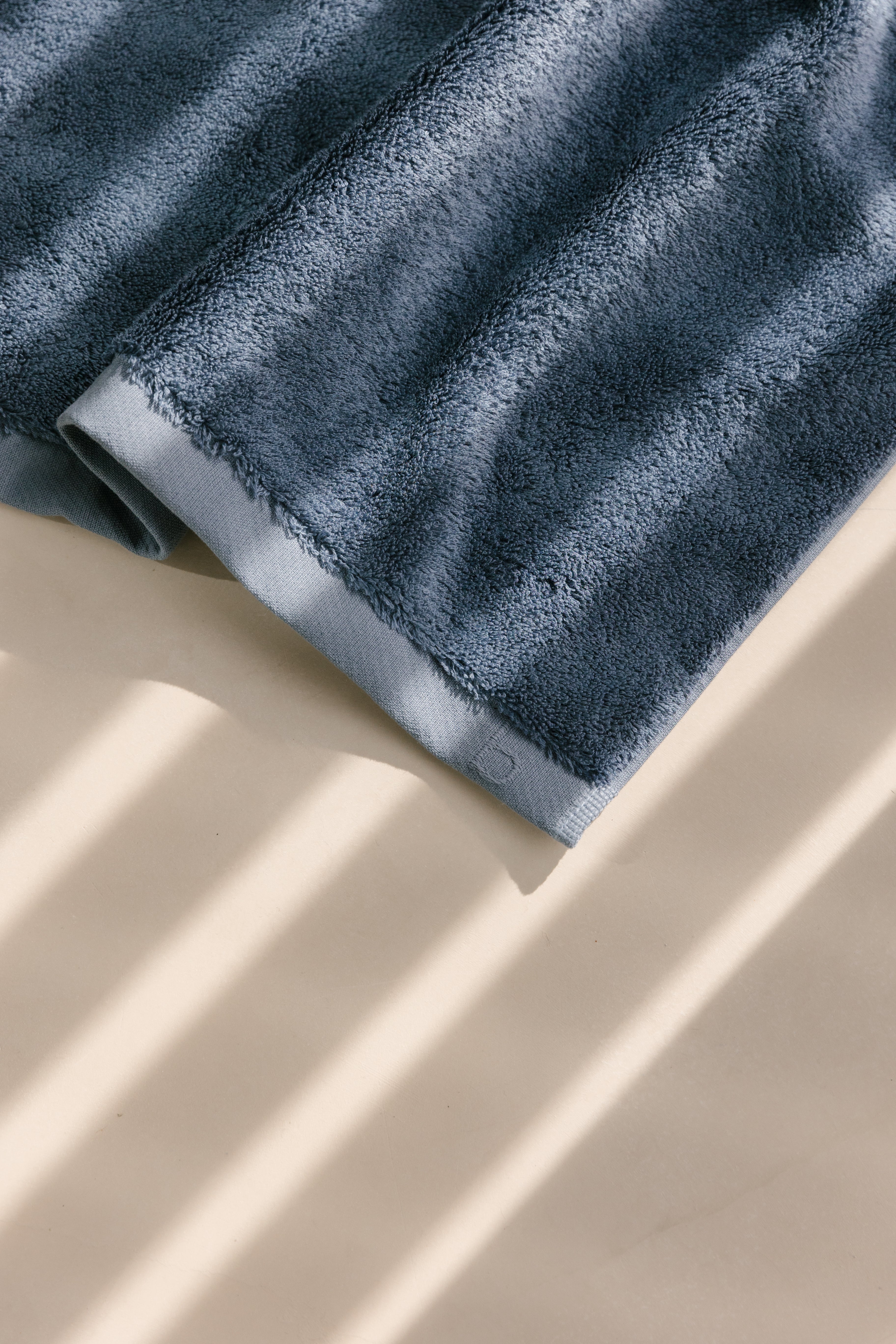blanky Bamboo Bath Towel