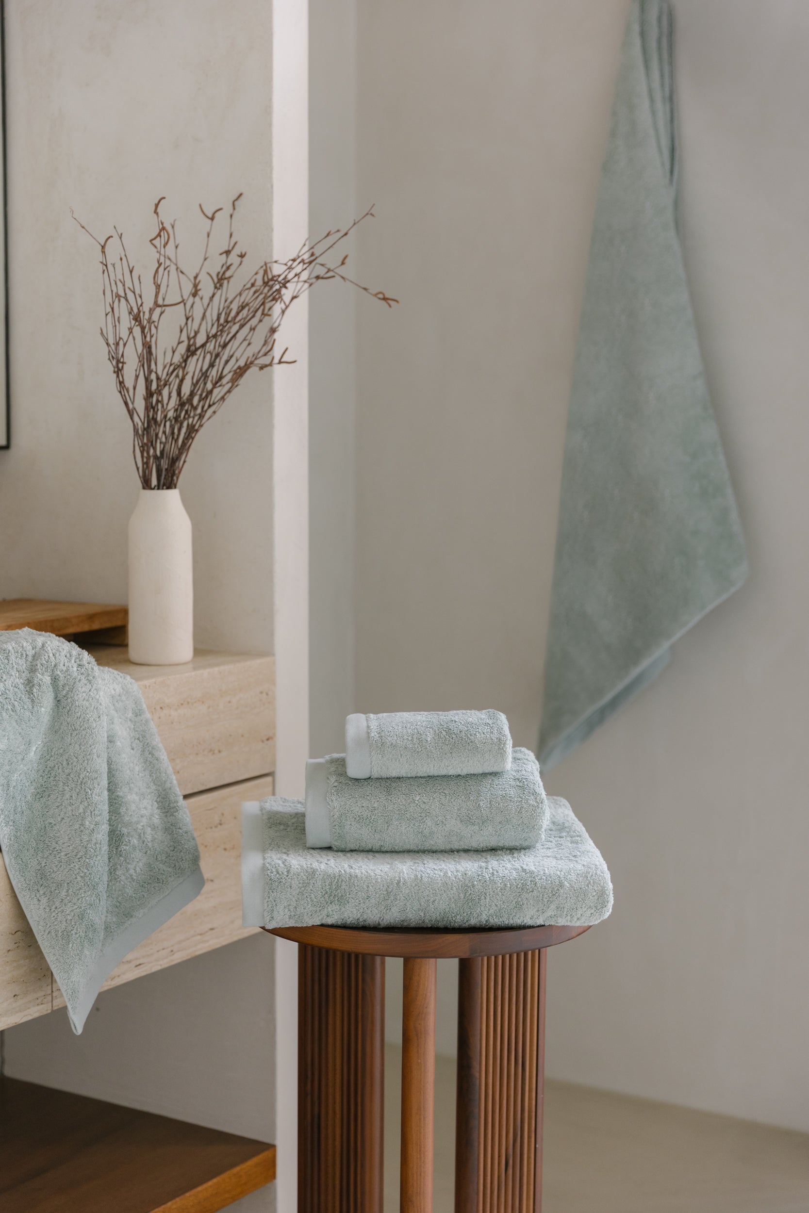 blanky Bamboo Bath Towel